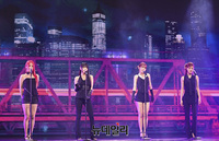 [포토] 더블 타이틀곡 '노바디 노즈' 무대 선보이는 키스오브라이프