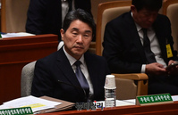 [포토] 예결위 출석한 이주호 부총리 겸 교육부 장관