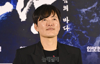 [포토] 노량: 죽음의 바다 정재영 '많이 사랑해주세요'