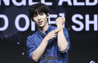 [포토] 엠퍼샌드원 나캠든 '지금이 몇시죠?'