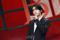 [포토] 엔하이픈 제이크, 깔끔한 수트핏