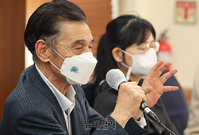 [포토] 함경북도서 만난 국군포로 증언하는 이상봉씨