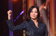 [포토] 골든걸스 박미경 '무대를 뒤집어 놓으셨다'