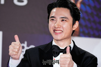 [포토] 청룡영화상 도경수 '달에서 돌아왔어요' 