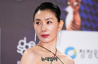 [포토] 청룡영화상 김서형 '카리스마 가득한 눈빛'