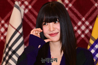 [포토] 레드벨벳 예리, 상큼한 볼하트 