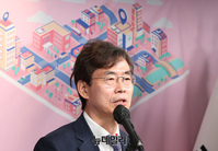 [포토] 환영사 하는 조경태 뉴시티프로젝트 위원장