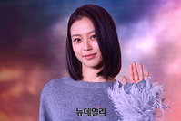 [포토] 스위트홈2 고민시 '우아한 손인사'