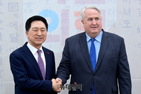 [포토] 회동 갖는 김기현 국민의힘 대표와 인요한 혁신위원장