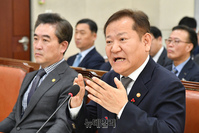 [포토] 답변하는 이상민 행정안전부 장관