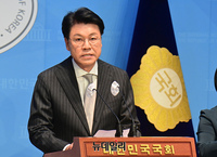 [포토] 장제원 "또 한 번 백의종군의 길을 간다"