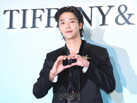 [포토] 로운 "이 하트 당신에게"