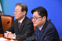 [포토] 더불어민주당 최고위원회의, 발언하는 홍익표 원내대표