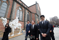 [포토] 명동성당 찾은 윤재옥 원내대표와 한동훈 비대위원장 