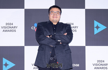 [포토] '2024 비저너리' 선정된 강풀 