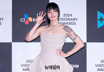 [포토] 걸크러쉬 뽐내는 모니카