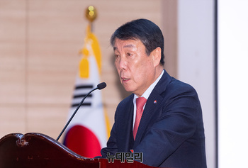 [포토] 축사하는 임호영 한미동맹재단 이사장