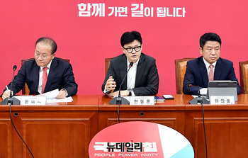 [포토] 모두발언하는 한동훈 비대위원장 