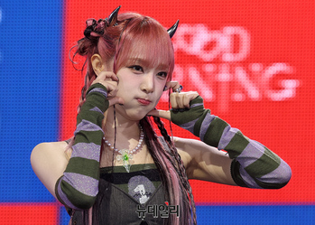 [포토] 컴백한 예나 "굿모닝"