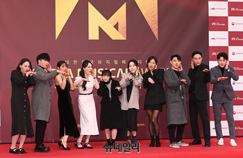 [포토] 앙상블상 후보 오른 멤피스 '다함께 하카두~'