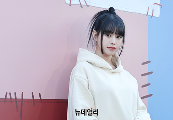 [포토] 키스오브라이프 나띠 '나들이 나왔어요'