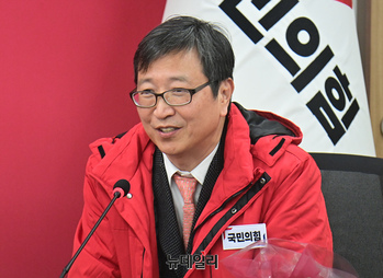 [포토] 발언하는 하정훈 소년청소년과의원 원장