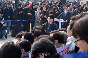 [포토] 이태원참사특별법 거부 규탄하는 홍익표 원내대표