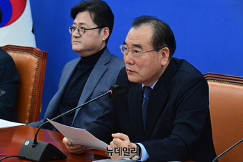 [포토] 정책조정회의 참석한 이개호