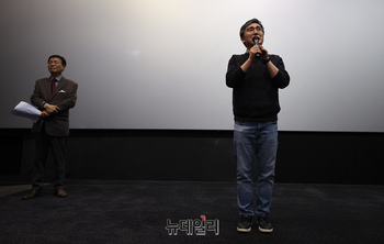 [포토] 극장 찾은 건국전쟁 김덕영 감독