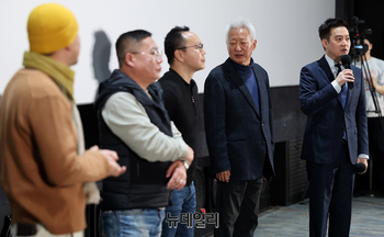 [포토] 영화 '건국전쟁' 단체관람, 인사말하는 김세의 대표 