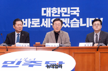 [포토] 모두발언하는 이재명 더불어민주당 대표