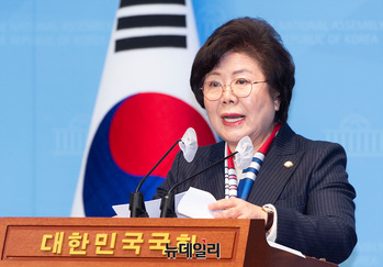 [포토] '공천탈락' 기자회견하는 서정숙 의원 