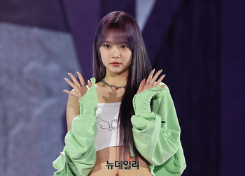 [포토] 얼음공주로 돌아온 르세라핌 홍은채