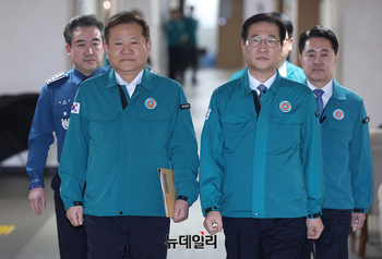 [포토] 정부, 의료계 집단행동 공동브리핑