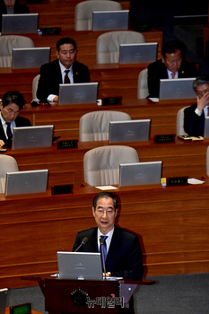 [포토] 대정부 질문 참석한 한덕수 국무총리
