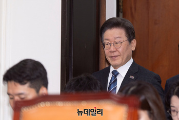 '친명' 정청래·서영교·김영진 단수 공천…거침없는 '친명횡재' 폭탄