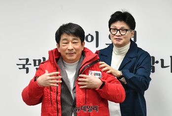 [포토] 국민의힘 합류한 김익수 석좌교수