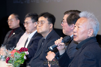 [포토] 건국전쟁2 제작발표회, 인사말하는 류석춘 교수 