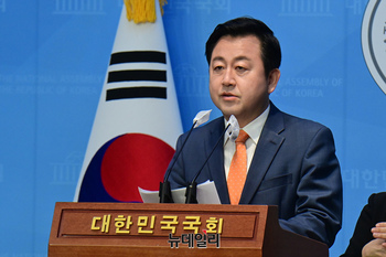 [포토] 개혁신당 '우리아이 공모주 우선 배정 펀드 만들겠다' 