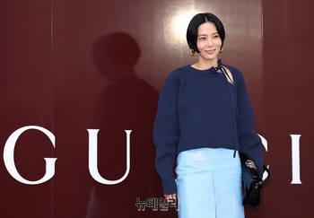 [포토] 김나영 "봄이 오고 있어요"