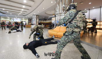 [포토] 테러 제압하는 우리육군