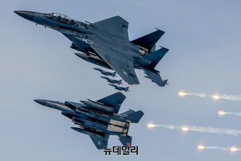 [포토] 자유의방패 연습, 편대비행하는 우리공군