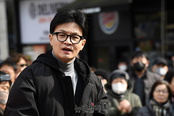 [포토] '경기도 정치 1번지' 수원 방문한 한동훈 위원장