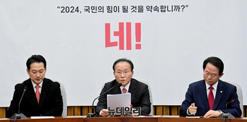 [포토] 윤재옥 "이천수 폭행·협박 명백한 선거 테러"