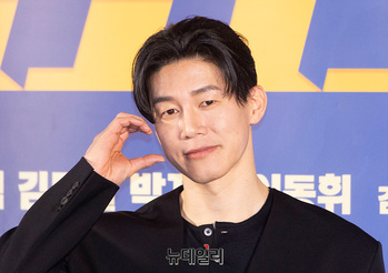 [포토] 범죄도시4 김무열 '살인미소 장착'