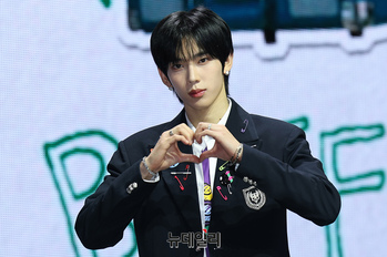 [포토] 루네이트 카엘, 샤프한 외모