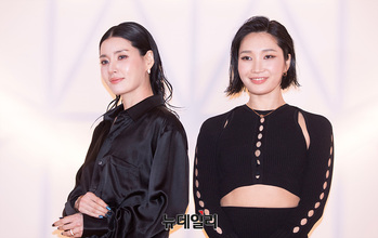 [포토] 포즈취하는 모니카-립제이