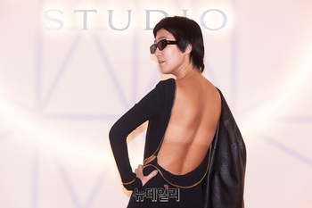 [포토] 홍진경 '치명적인 뒤태'