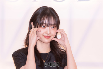 [포토] 김혜준 '귀염뽀짝 볼하트'