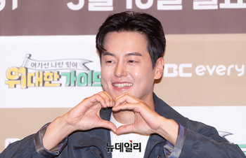 [포토] 위대한 가이드 채코제 '멕시코 여행, 70만 유튜버와 함께'